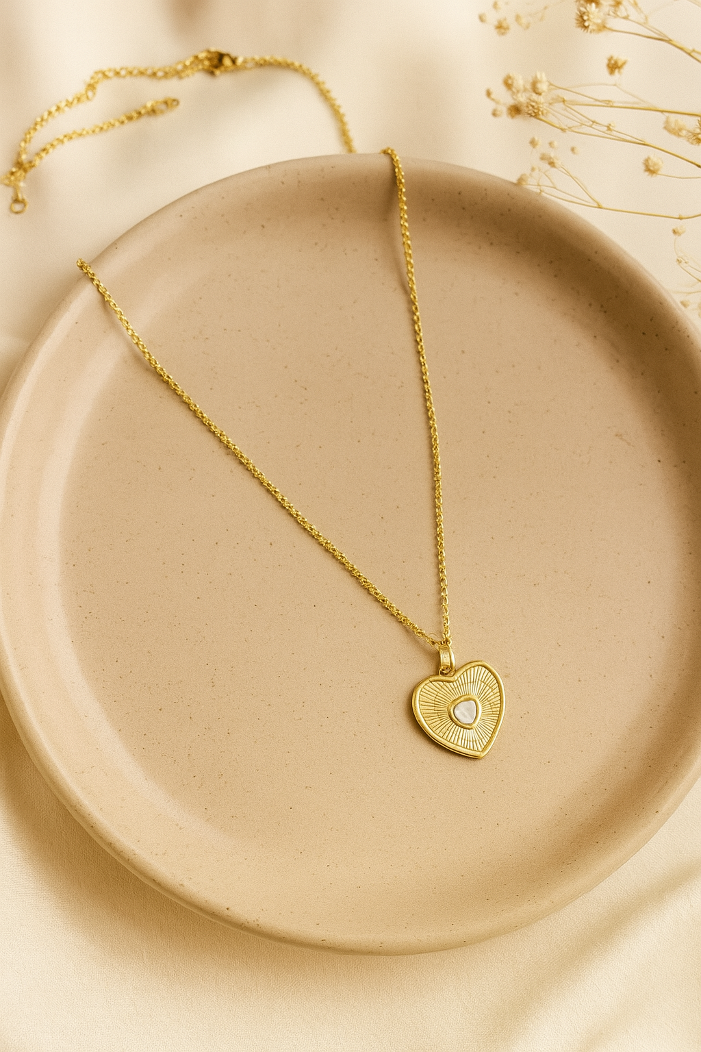 Golden Ray Heart Necklace