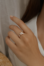 Rose Gold Dainty Petal Stone Open Ring