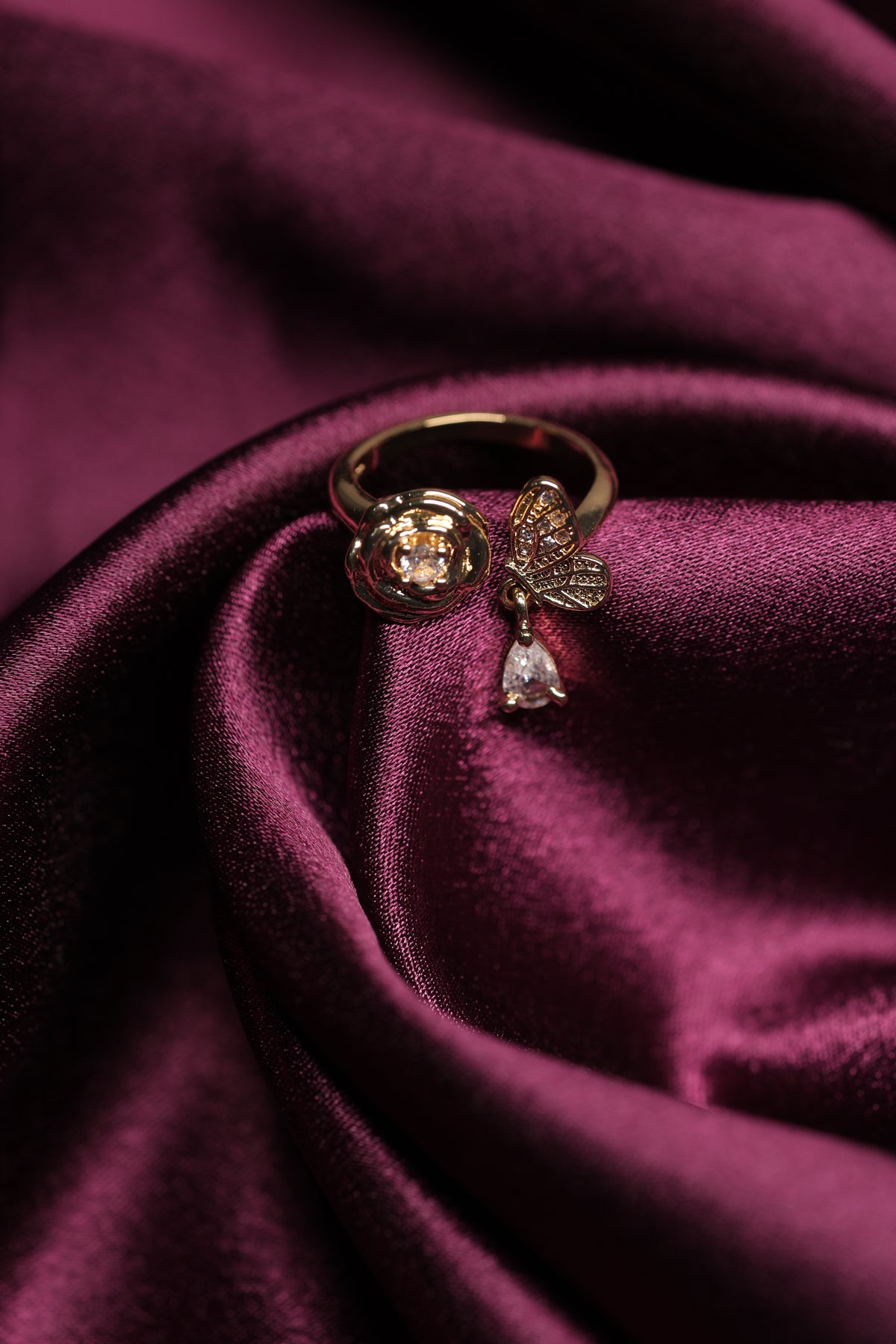 Rose Butterfly Dangle Gold Ring