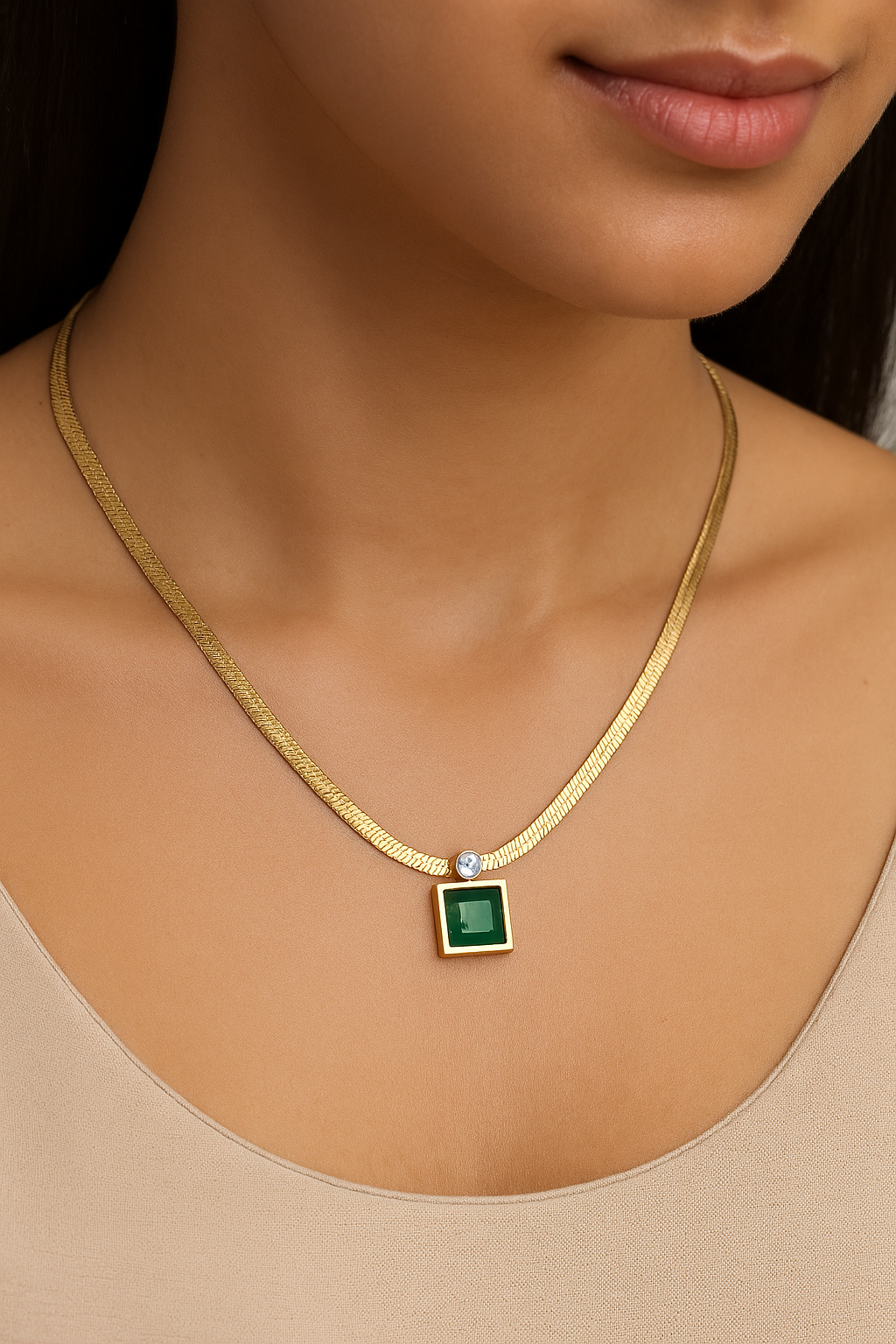 Green Emerald Square Gold Necklace