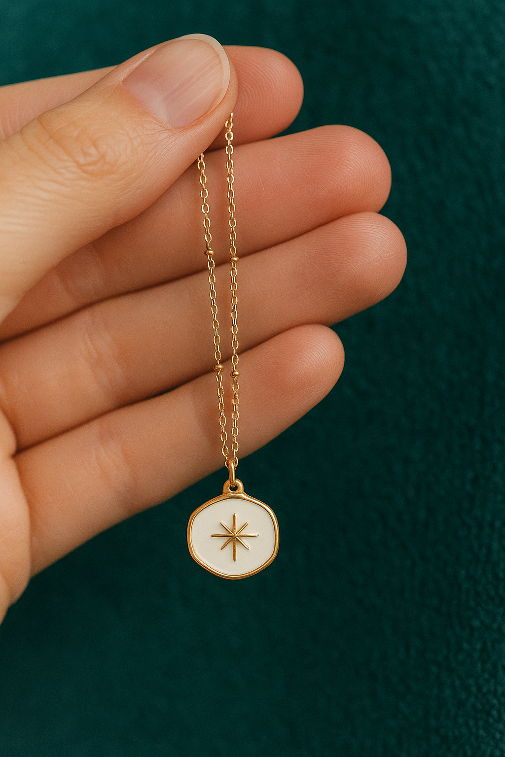 Serene Star Rose Gold Necklace